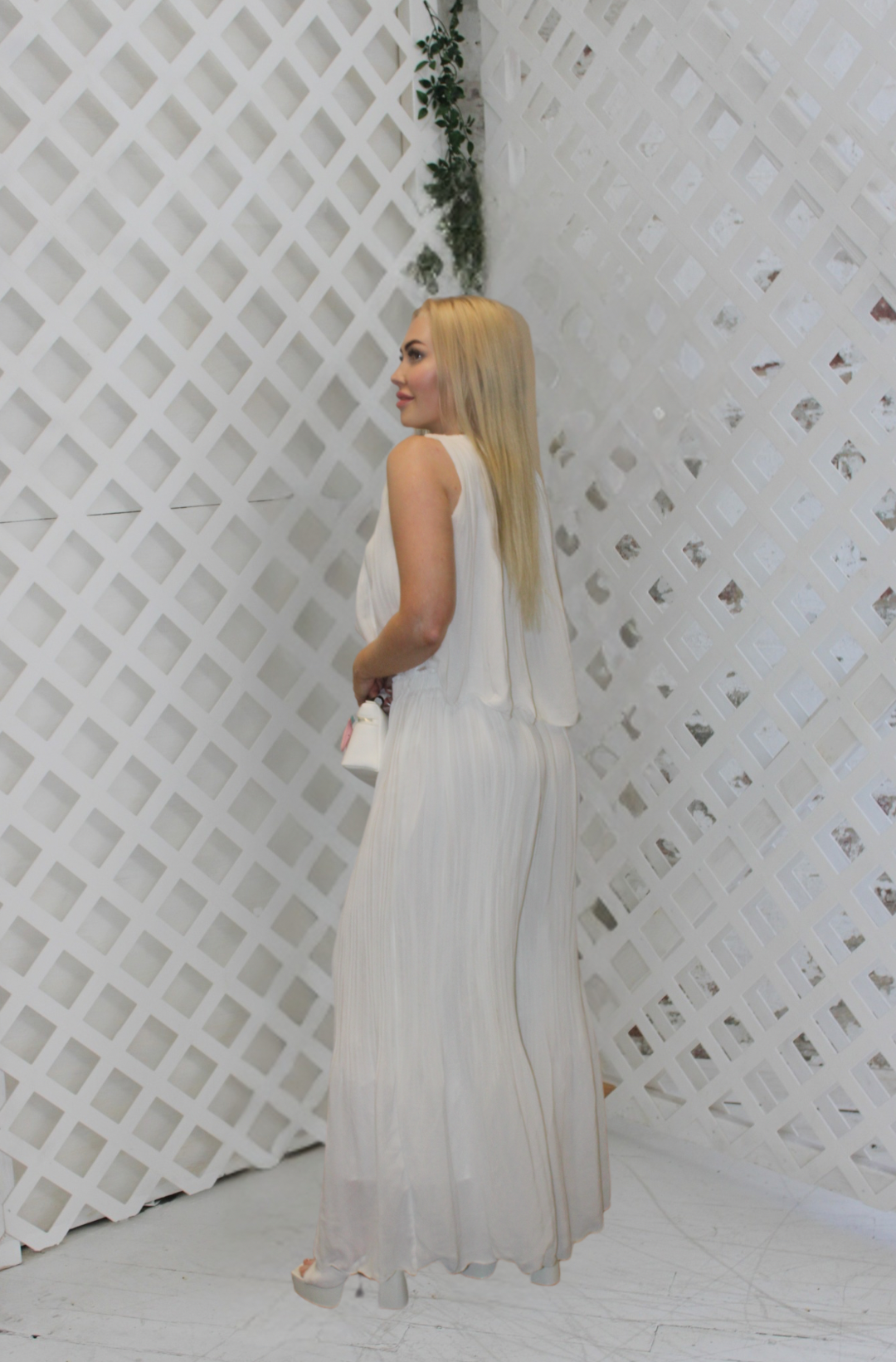 Pleated Front Tie Set